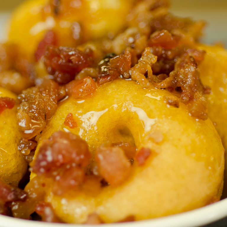 Cin City Donuts Bacon and Maple Syrup Mini Donuts