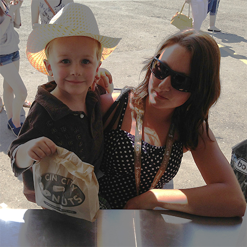 Calgary Stampede Cin City Donuts customer